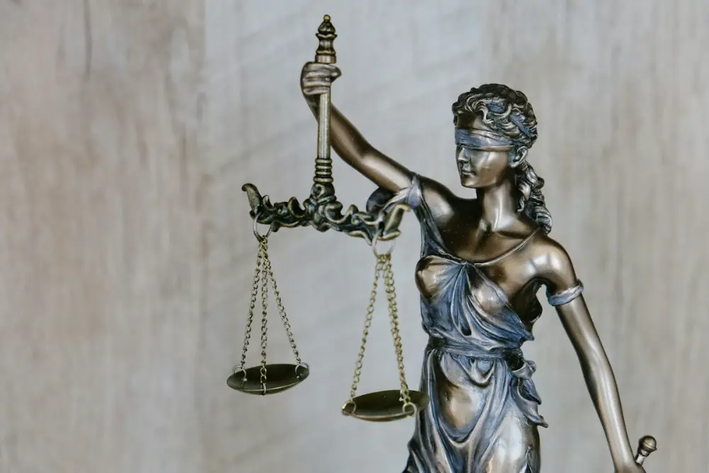 Estatua de la justicia